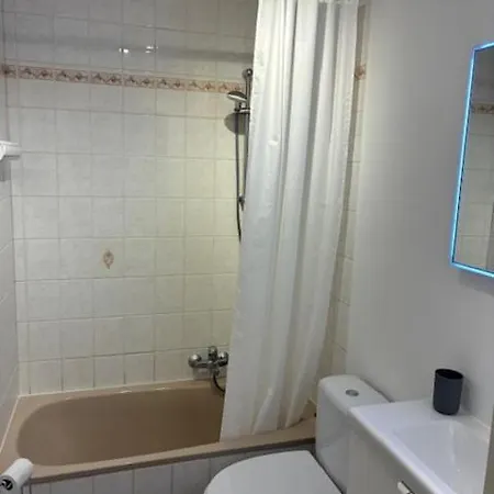 Charming With Mini Garden Apartment